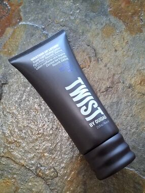 TWIST by Ouidad Weather Up Styling Lotion